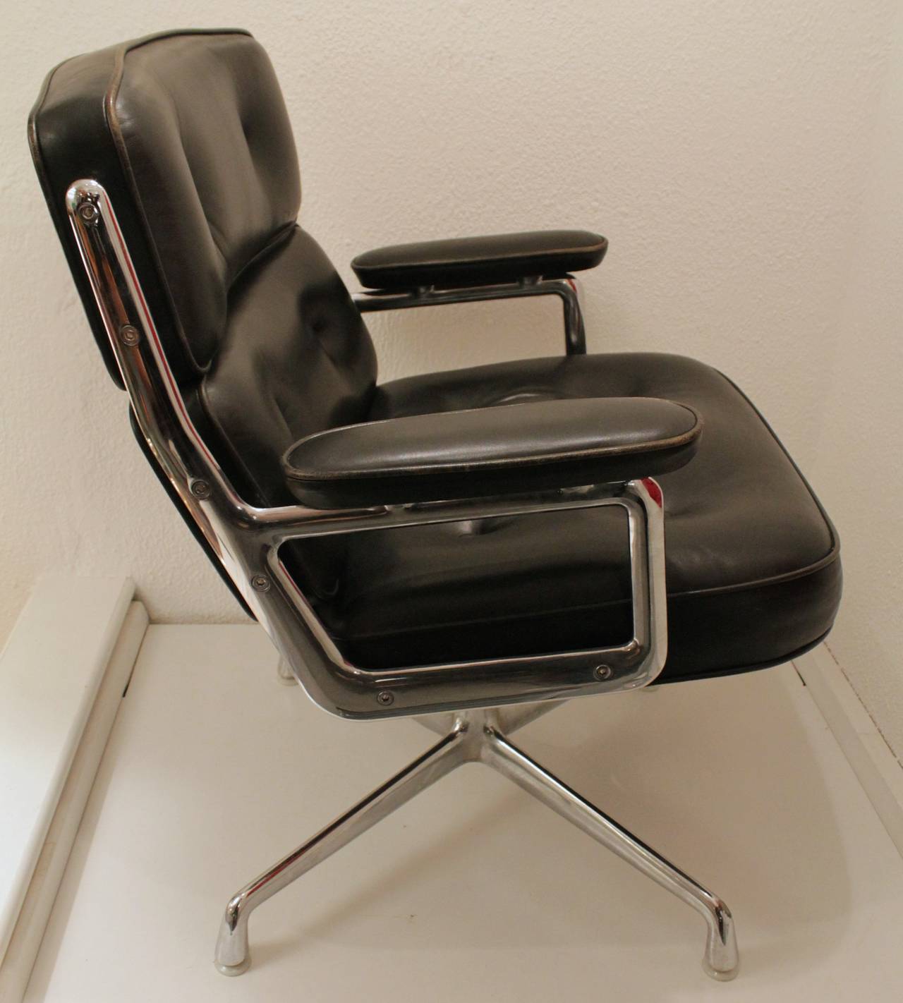 American Eames Black Leather Lobby Chair by Vitra and Miller