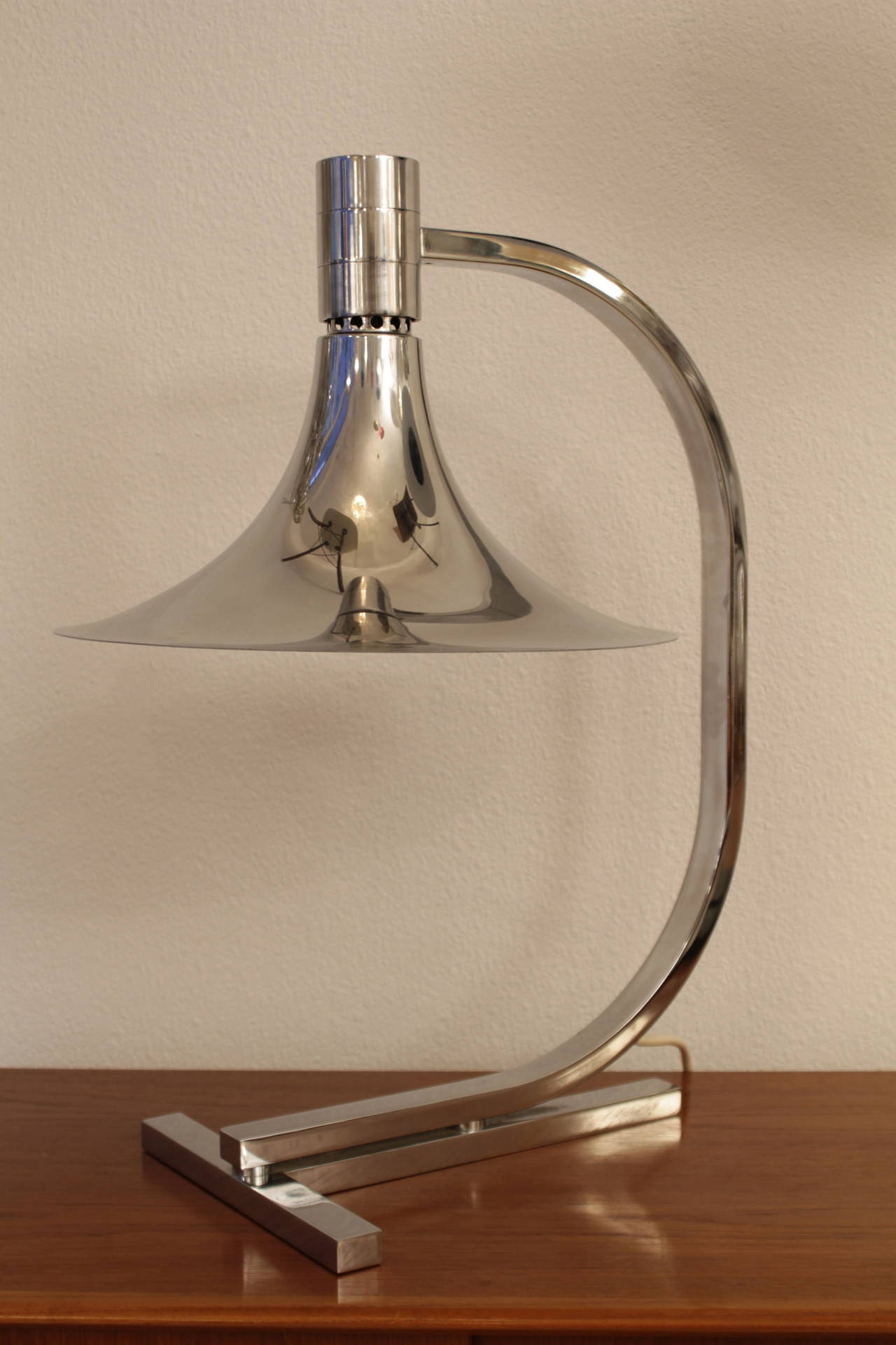 AM / AS serie table lamp by Franco Albini, Franca Helg & Antonio Piva produced by Sirrah, Italy 1969
Chrome plated steel