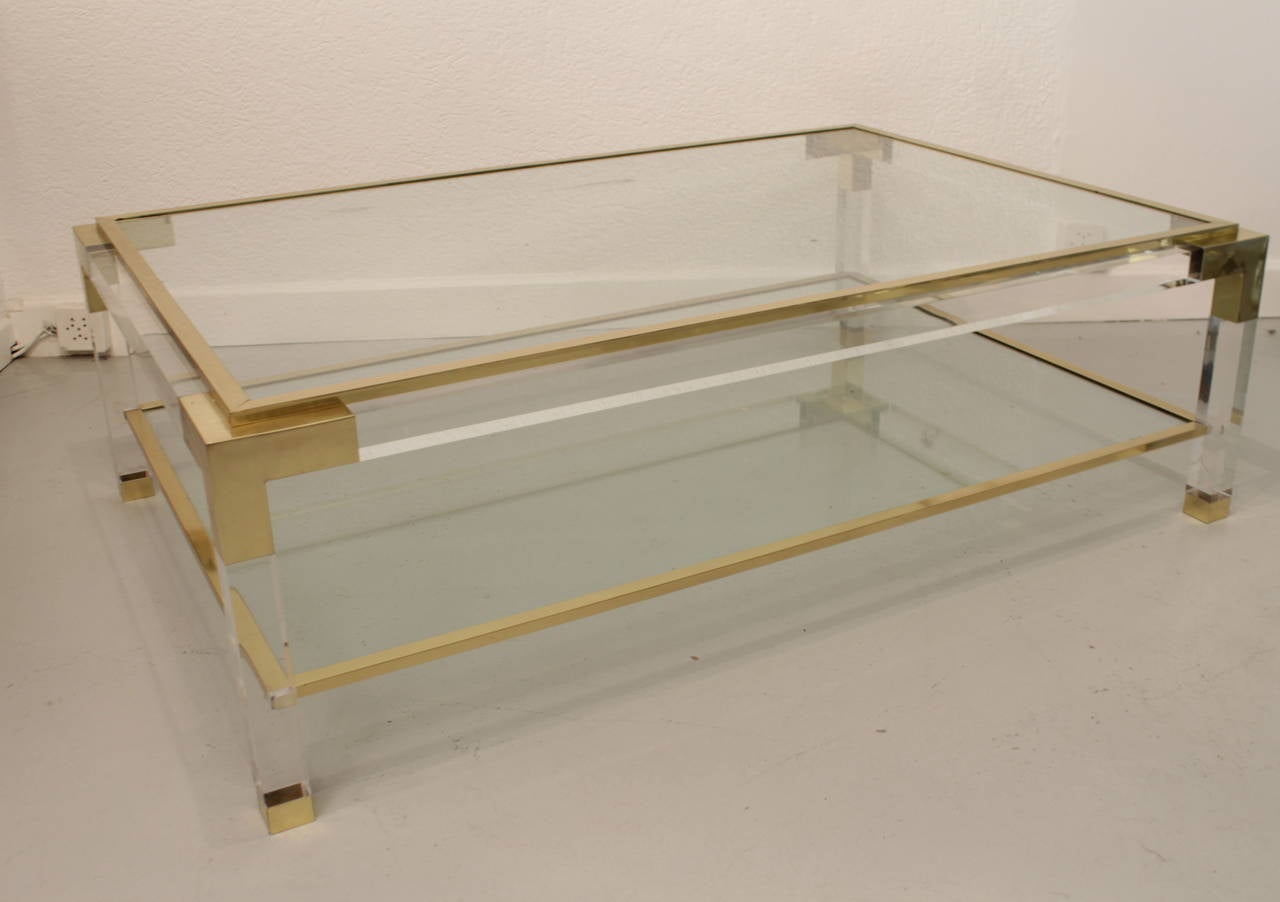 Vintage Brass, Lucite and Glass Coffee Table In Excellent Condition In Geneva, CH