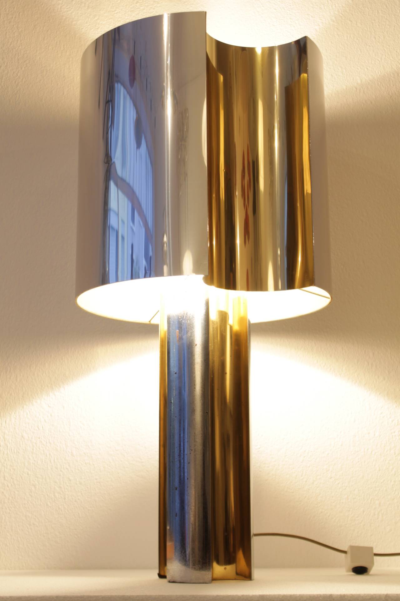 Late 20th Century Willy Rizzo Sculptural Table Lamp