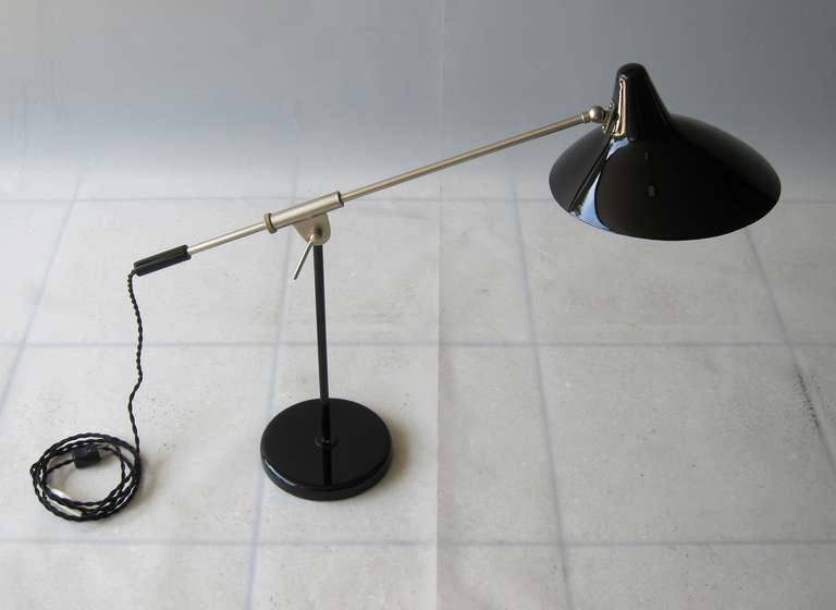 Mid-Century Modern Perfectly Styled Arteluce Table Light, Italy, 1950s For Sale