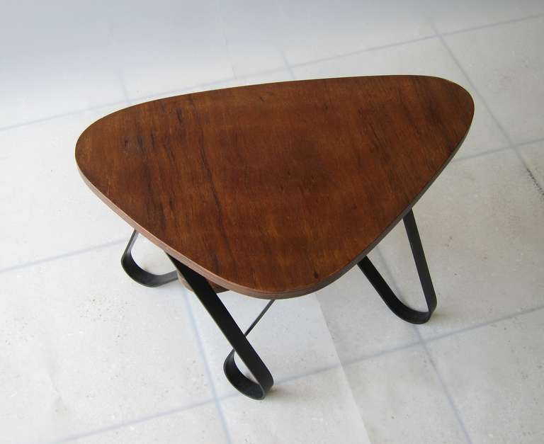 Mid-20th Century French 1950s Loop Coffeetable For Sale