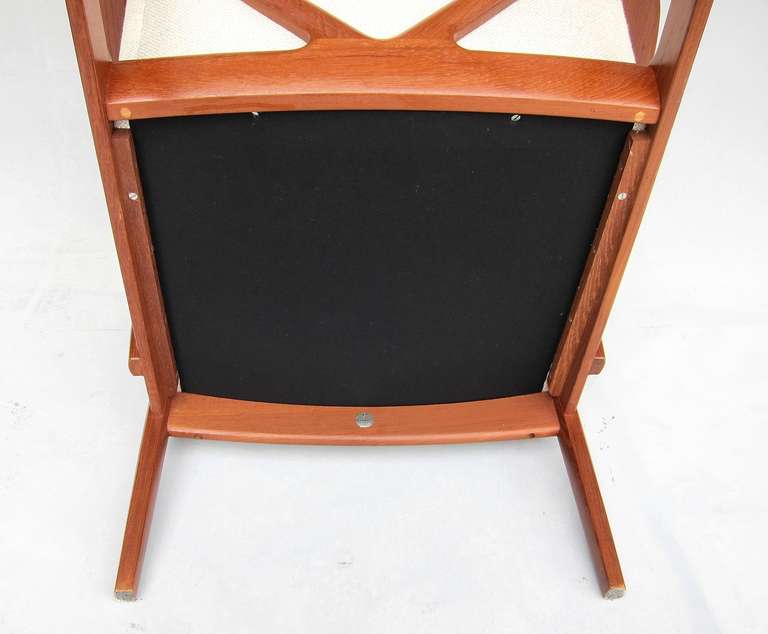 Stand-alone designed Armchair by Tove and Edvard Kindt-Larsen, Denmark 1950's For Sale 2