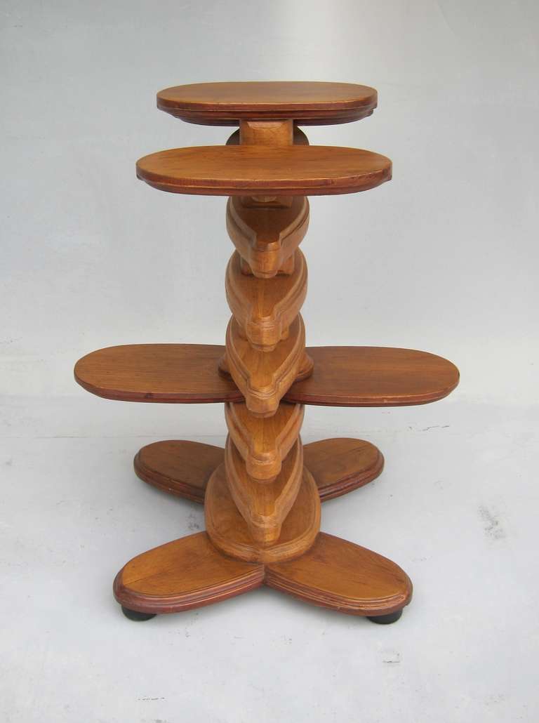 Sculptural Wooden Rib Etagere In Good Condition In Bern, CH