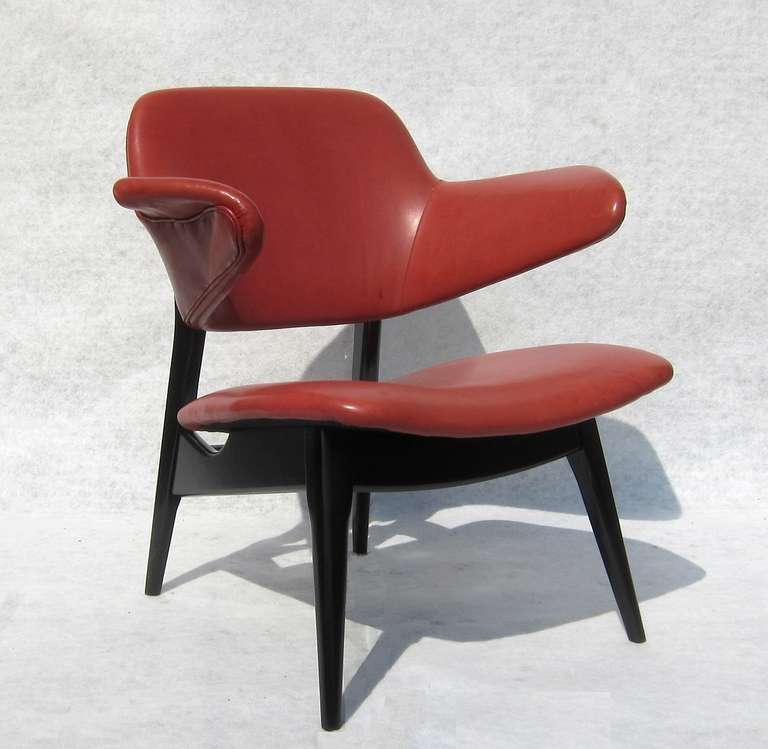 Pair of Leather Reading Chairs by Louis van Teeffelen, circa 1960 In Good Condition For Sale In Bern, CH