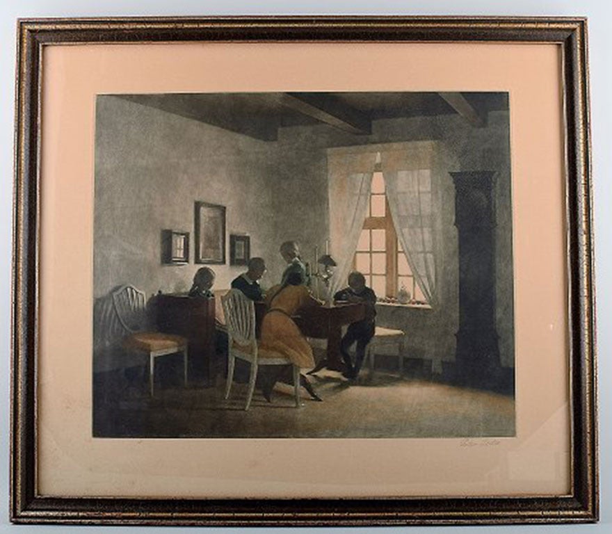 Peter Ilsted (1861-1933) color mezzotinte, sunny living room with mother and child.
Hand signed. In good condition. 49 x 41 cm. The frame measures 3 cm.