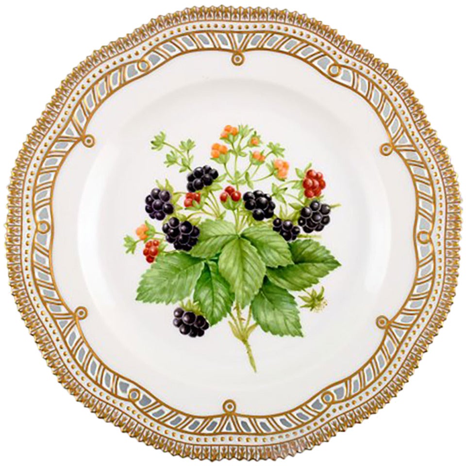 Royal Copenhagen Flora Danica Pierced Fruit Plate Decorated with Blackberries