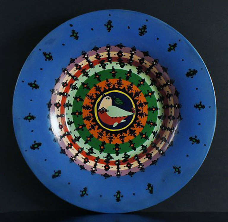 Bjørn Wiinblad, Circular papier maché dish decorated with polychrome paint.
