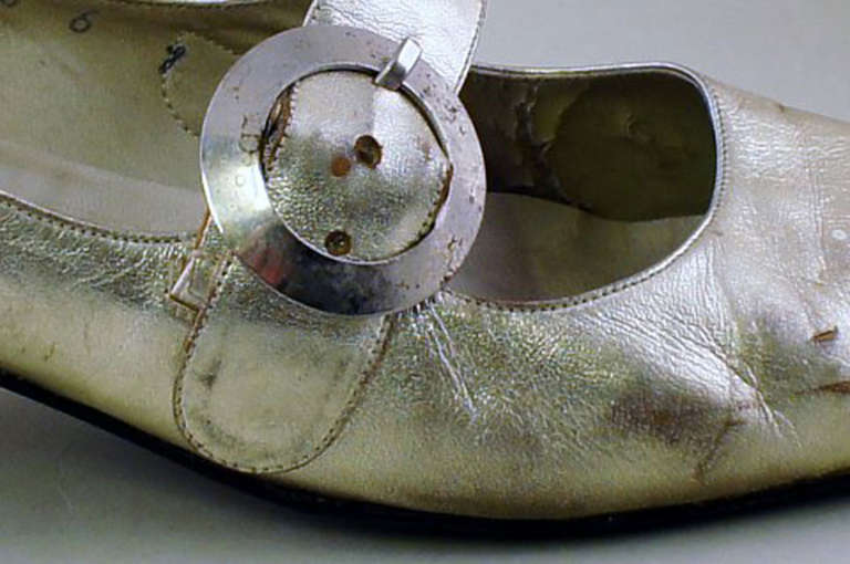 Mid-20th Century Pair of Rare Arne Jacobsen Design Women's Shoes, Original Box, 1960s For Sale