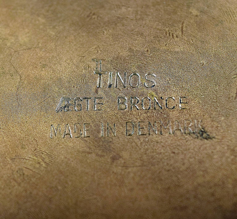 Large Tinos art deco bowl in bronze. In Good Condition In Copenhagen, DK