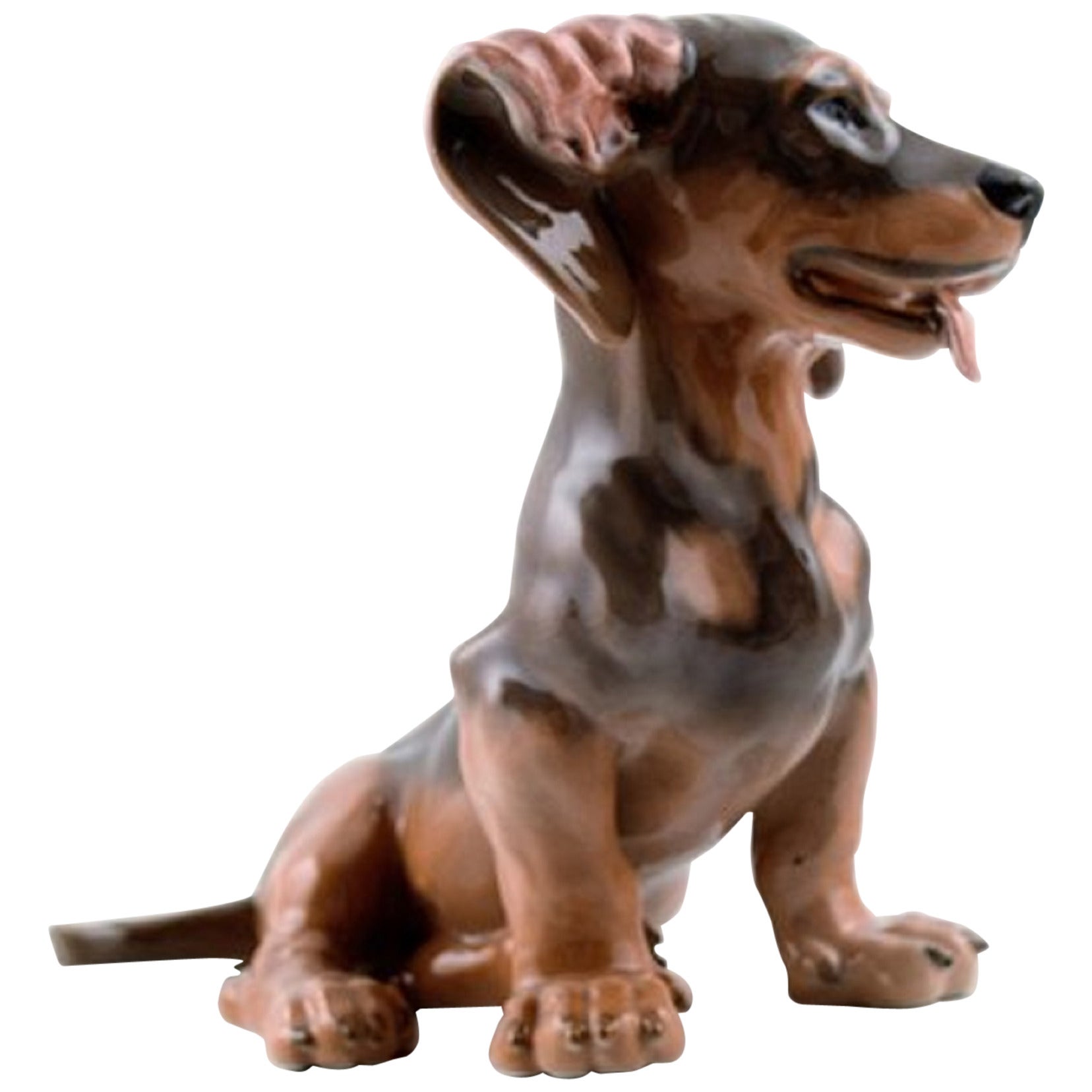 Royal Copenhagen Nummer 0856 Dachshund von Lauritz Jensen