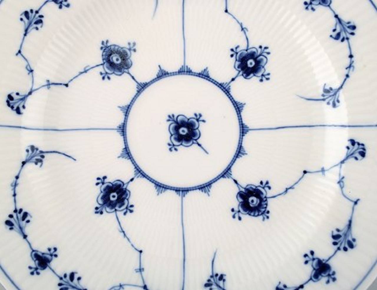 Blue Fluted Plain Royal Copenhagen Porcelain Dinnerware