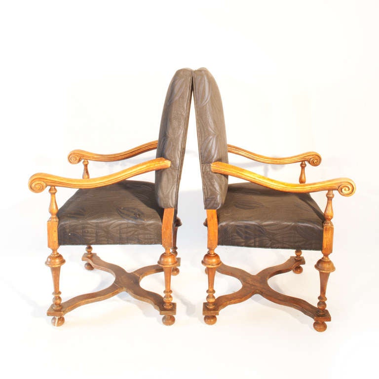 A pair of William and Mary style open arm chairs In Fair Condition For Sale In London, GB