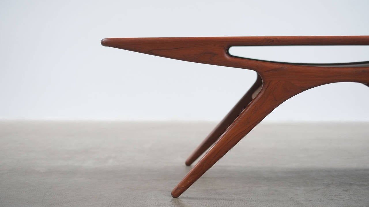 20th Century Smile or ‘UFO’ Coffee Table by Johannes Andersen for CFC Silkeborg