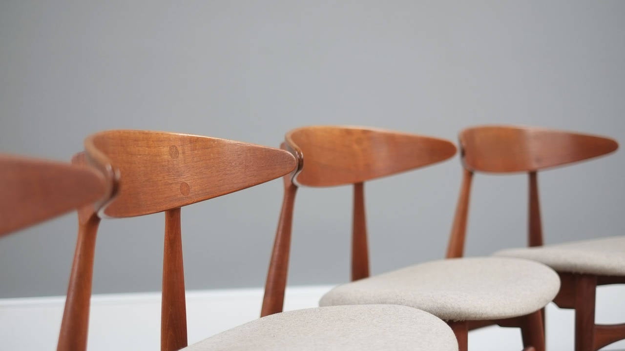 Hans Wegner CH33 Chairs 1