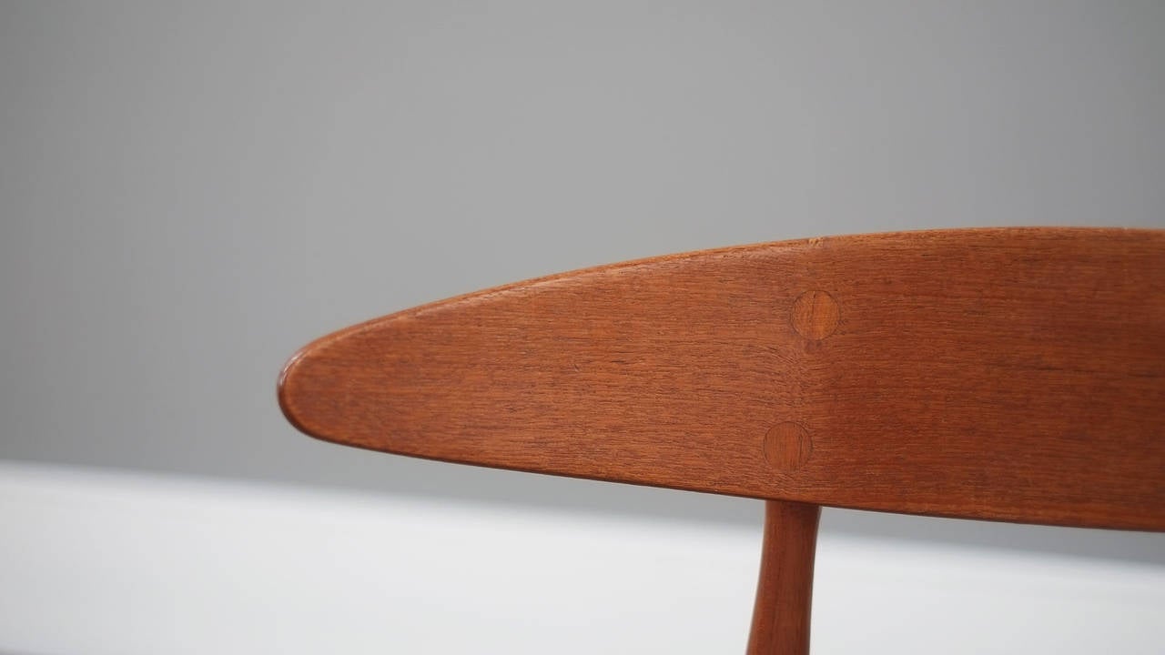 Hans Wegner CH33 Chairs 2