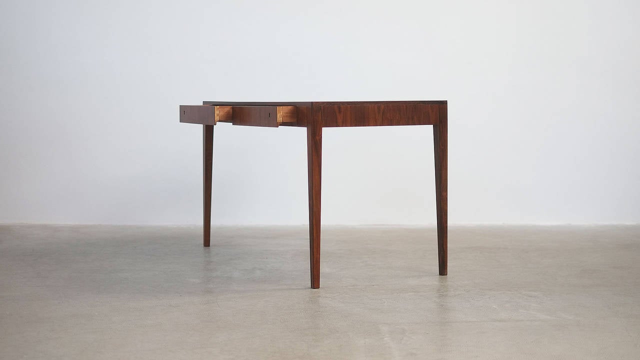 Desk by Riis Antonsen In Good Condition In Epperstone, Nottinghamshire