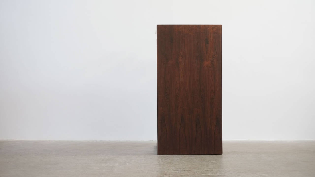 Desk by Riis Antonsen 2