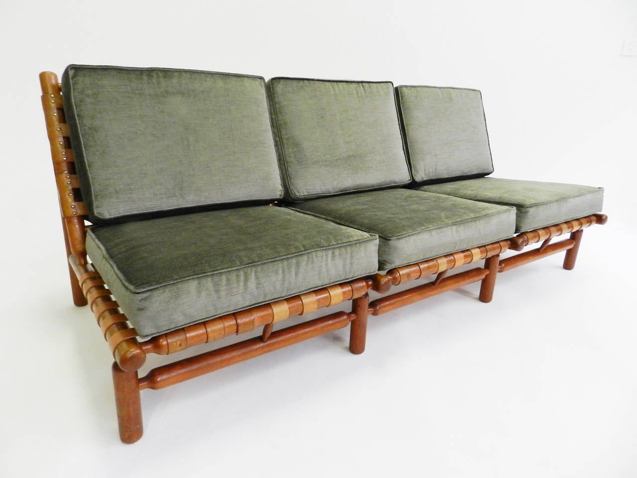 Mid-Century Modern Rare 1957 Tapiovaara Three-Seat Sofa by Esposizione La Permanente Mobili, Italy