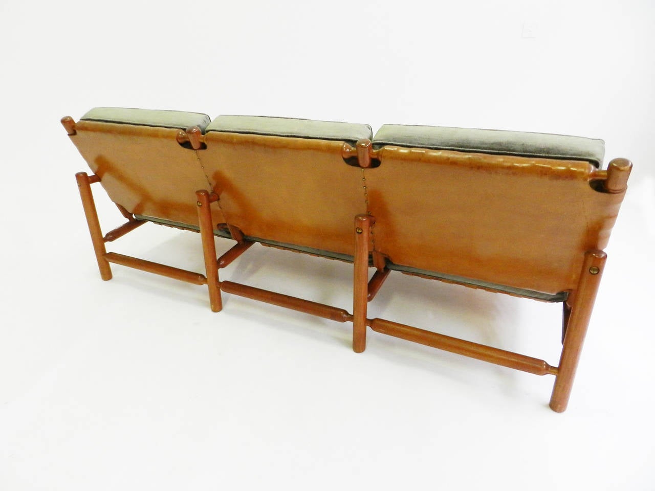 Rare 1957 Tapiovaara Lounge Chair by Esposizione La Permanente Mobili 2