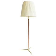 Gino Sarfatti Arteluce, 1946-1948 Huge Adjustable Floor Lamp Model 1025