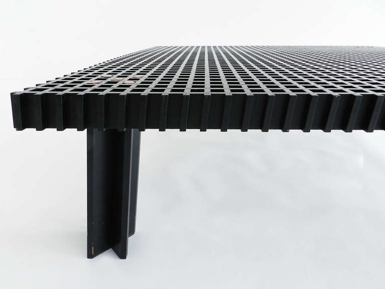 Rare Black Kyoto Coffee Table by Gianfranco Frattini For Sale 1