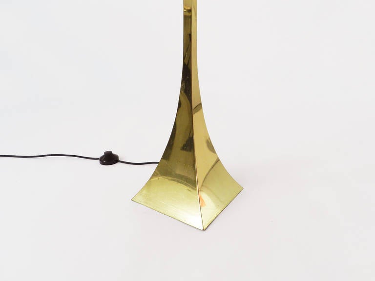 Mid-Century Modern Piramide Floor Lamp by Montagna-Grillo & Tonello