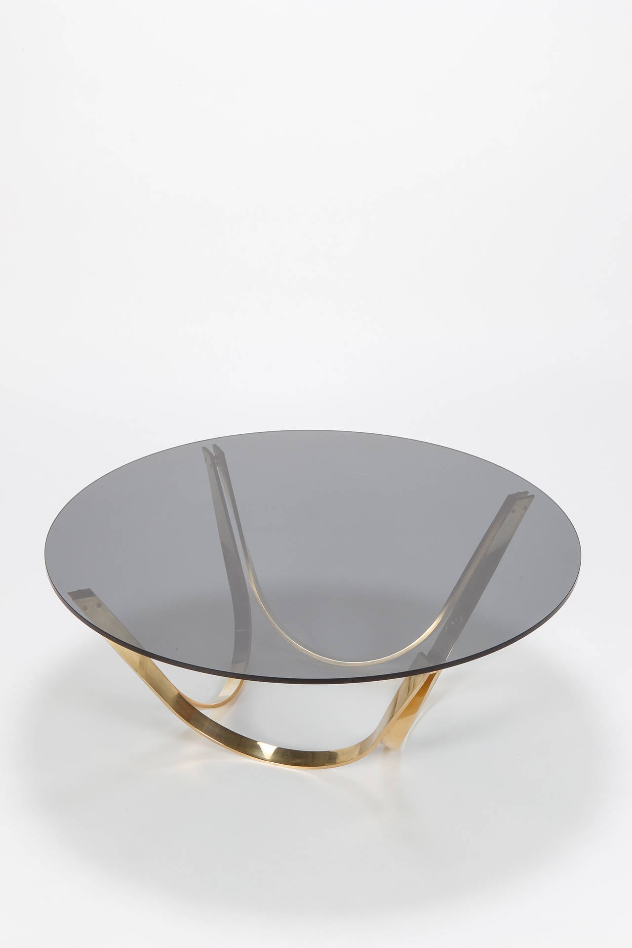 Brass and Smoked Glass Coffee Table by Roger Sprunger for Tri Mark In Good Condition In Basel, CH