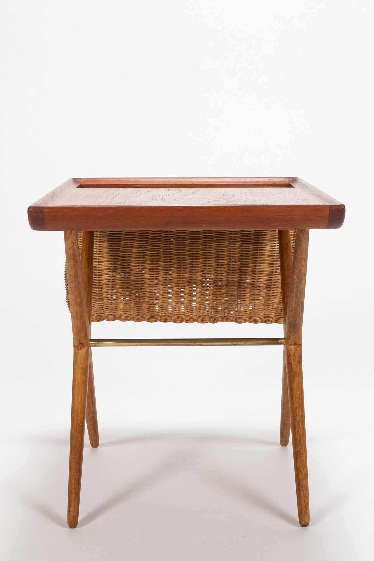 Teak and Oak Magazine News Table by Steen & Strøm, 1960s In Excellent Condition In Basel, CH