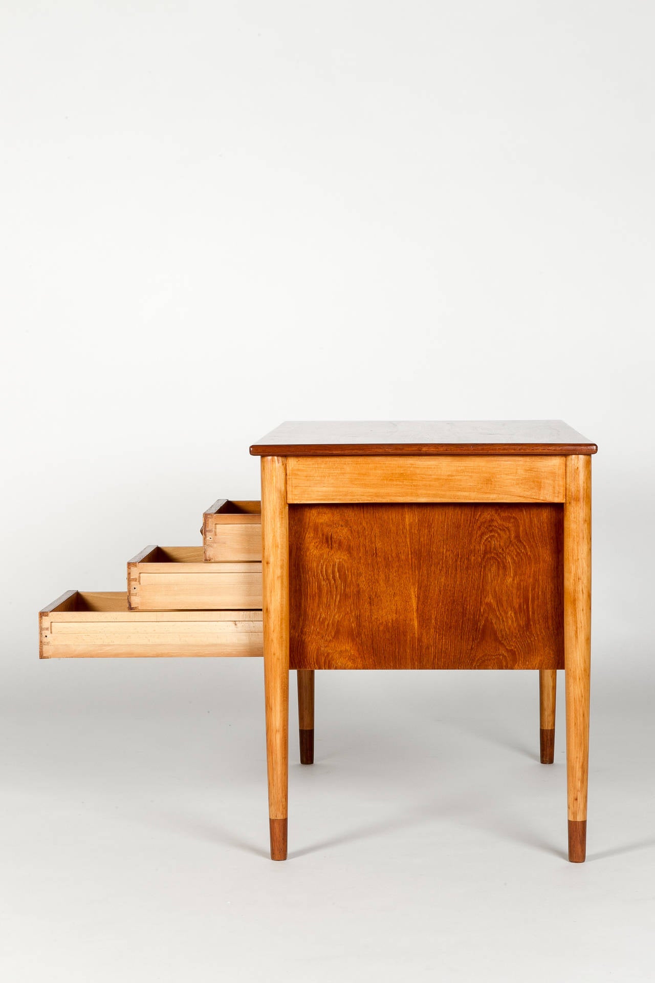 Danish Desk by Borge Mogensen Model 131 for Soborg 1950s In Good Condition In Basel, CH
