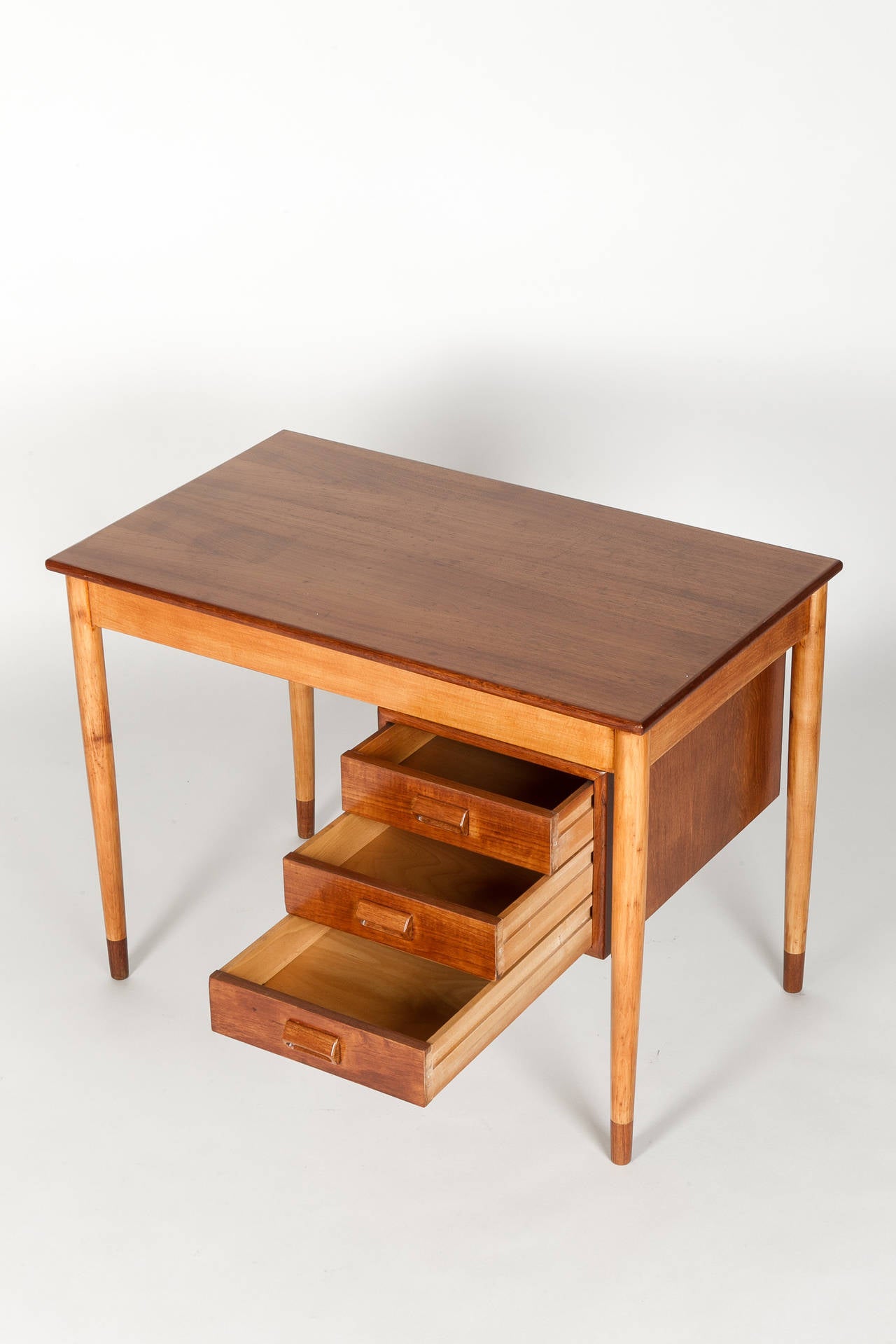 Beech Danish Desk by Borge Mogensen Model 131 for Soborg 1950s