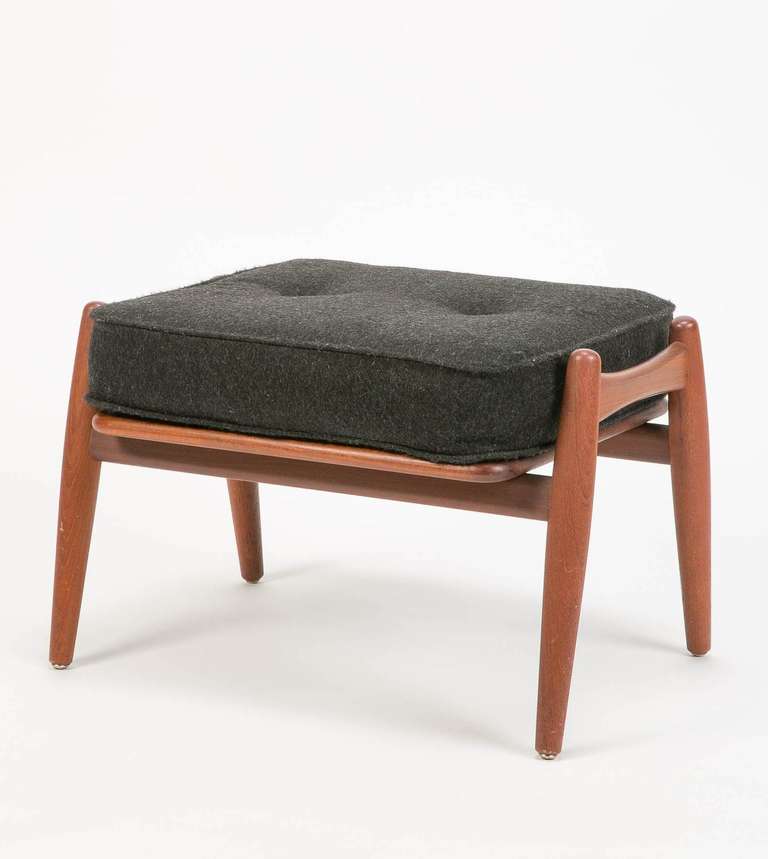 This solid teak stool belongs to the Cigar Design by Hans J. Wegner, Denmark designed in the 50's.