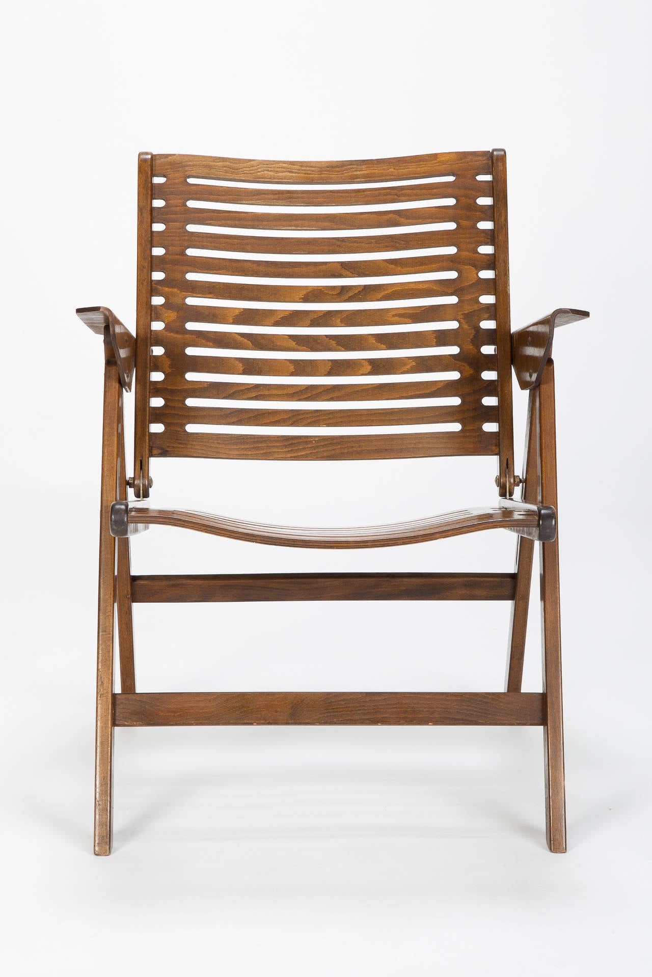 Wonderful folding chair, model Rex by the Slovenian designer Nico Kralj, manufactured in the 1950s by Stol Kamnik in Slovenia. Made of stained beech wood, all parts in a great and original condition!
