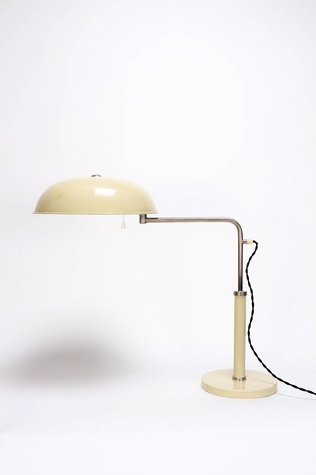 Bauhaus Desk Lamp Quick 1500 by Alfred Mueller for Amba In Good Condition For Sale In Basel, CH