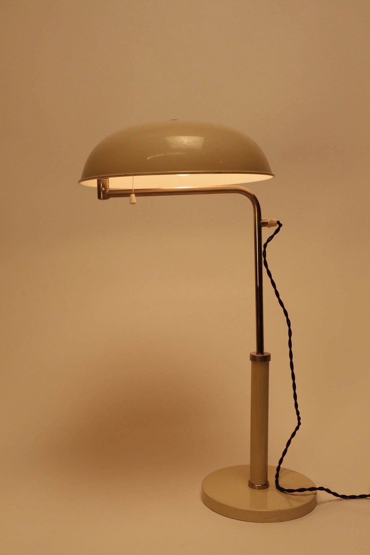 Bauhaus Desk Lamp Quick 1500 by Alfred Mueller for Amba For Sale 4