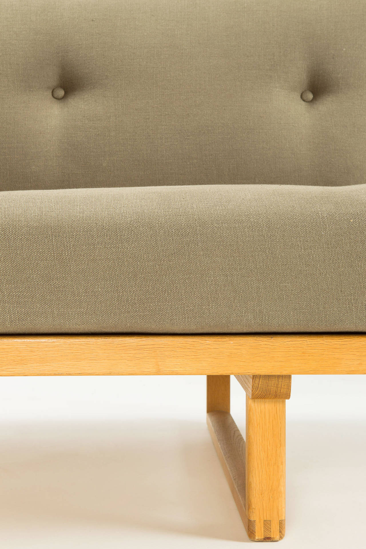 Danish Oak Sofa Daybed by Borge Mogensen for Fredericia Stolefabrik 4