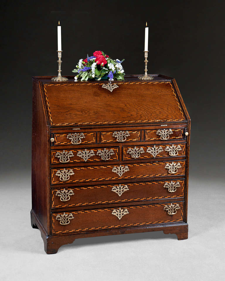 English Early 18th Century Oak Bureau with Holly and Bog Oak Chequer Bandings