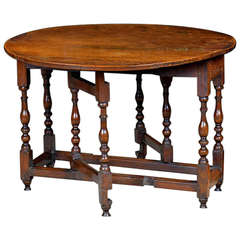 William and Mary Oak Gate-Legged Table