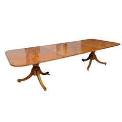Table de salle à manger anglaise en ronce de bois avec 2 feuilles:: années 1930