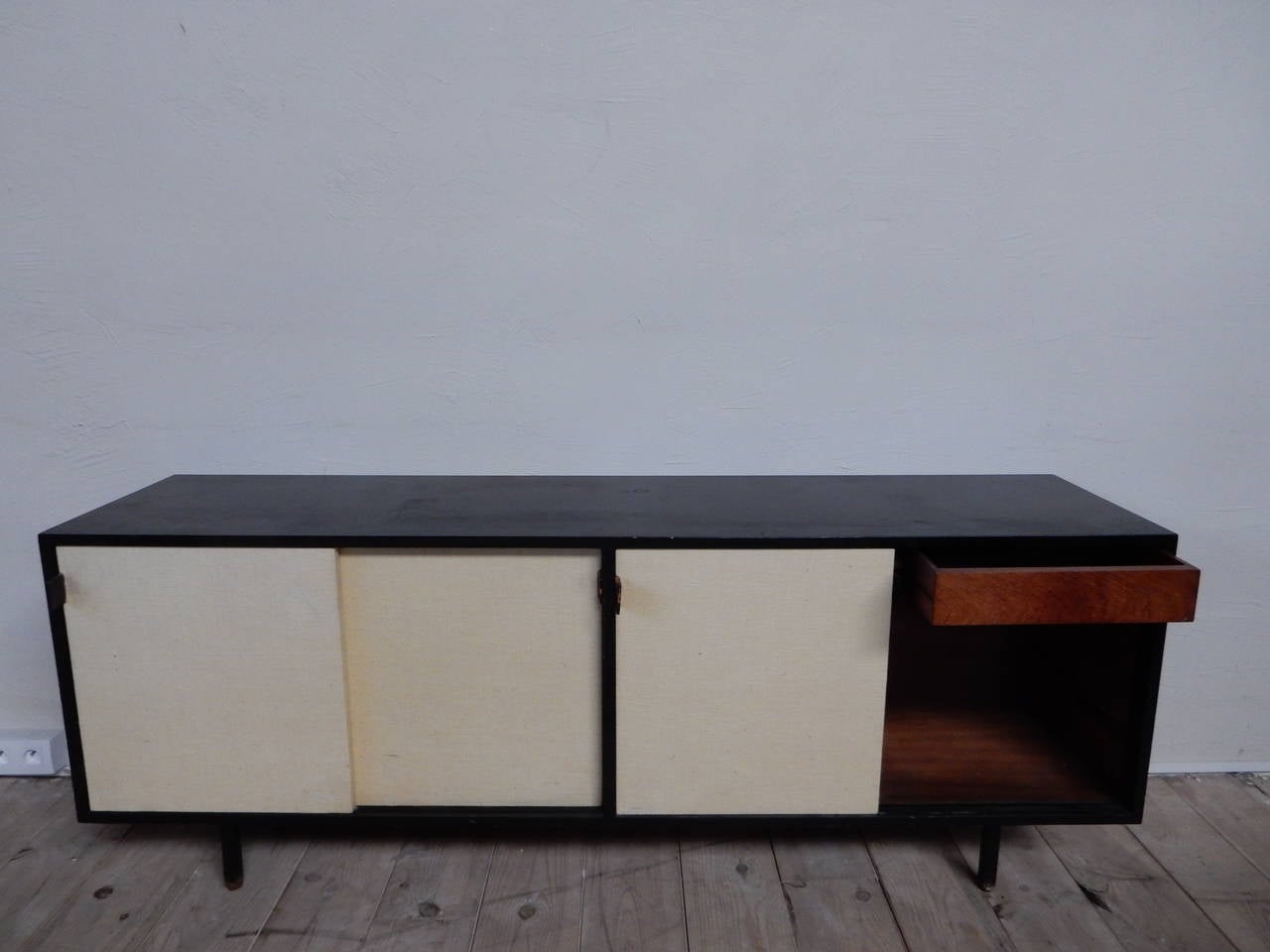 Mid-Century Modern 1960 Florence Knoll Large Black Lacquered Sideboard