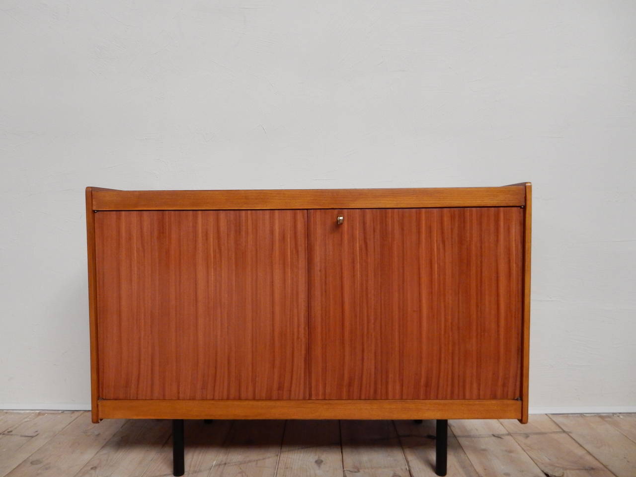 Mid-Century Modern Alain Richard 960 Sideboard