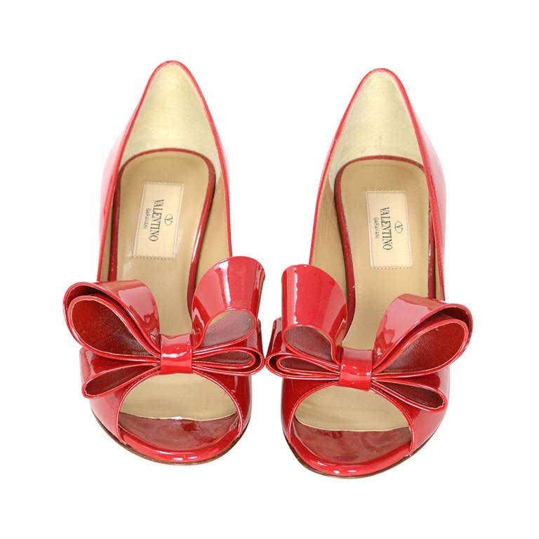 Valentino NEW Red Patent Leather Pep Toe Bow Kitten Heels sz 36 rt ...
