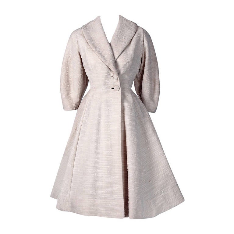 1940's Lilli-Ann Elegant Ivory-White Wool Rockabilly Princess Swing Coat