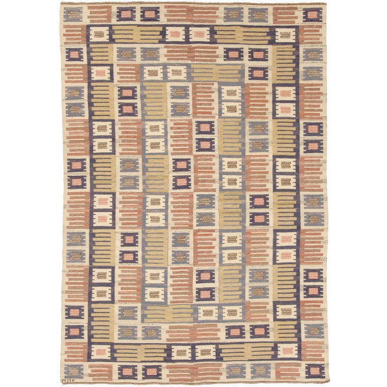 Märta Måås-Fjetterström carpet, ca. 1941, offered by FJ Hakimian