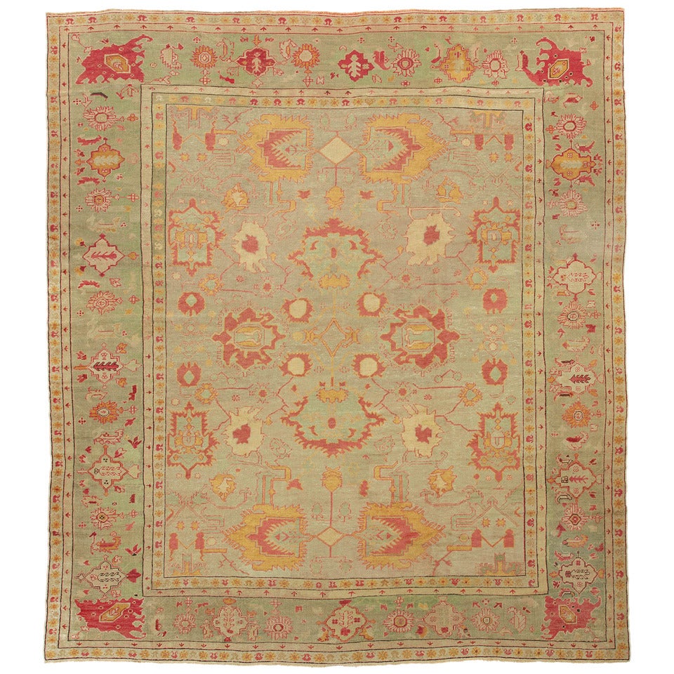 Türkischer Oushak-Teppich aus dem späten 19. Jahrhundert