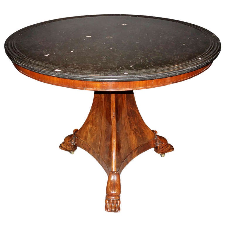 18th Century Gueridon Table in Flamed Mahogany with Marble Top For Sale