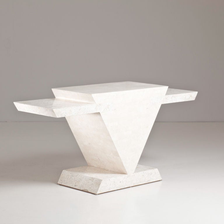 Tessellated white stone console table with two levels in the manner of Maitland-Smith, 1980s.