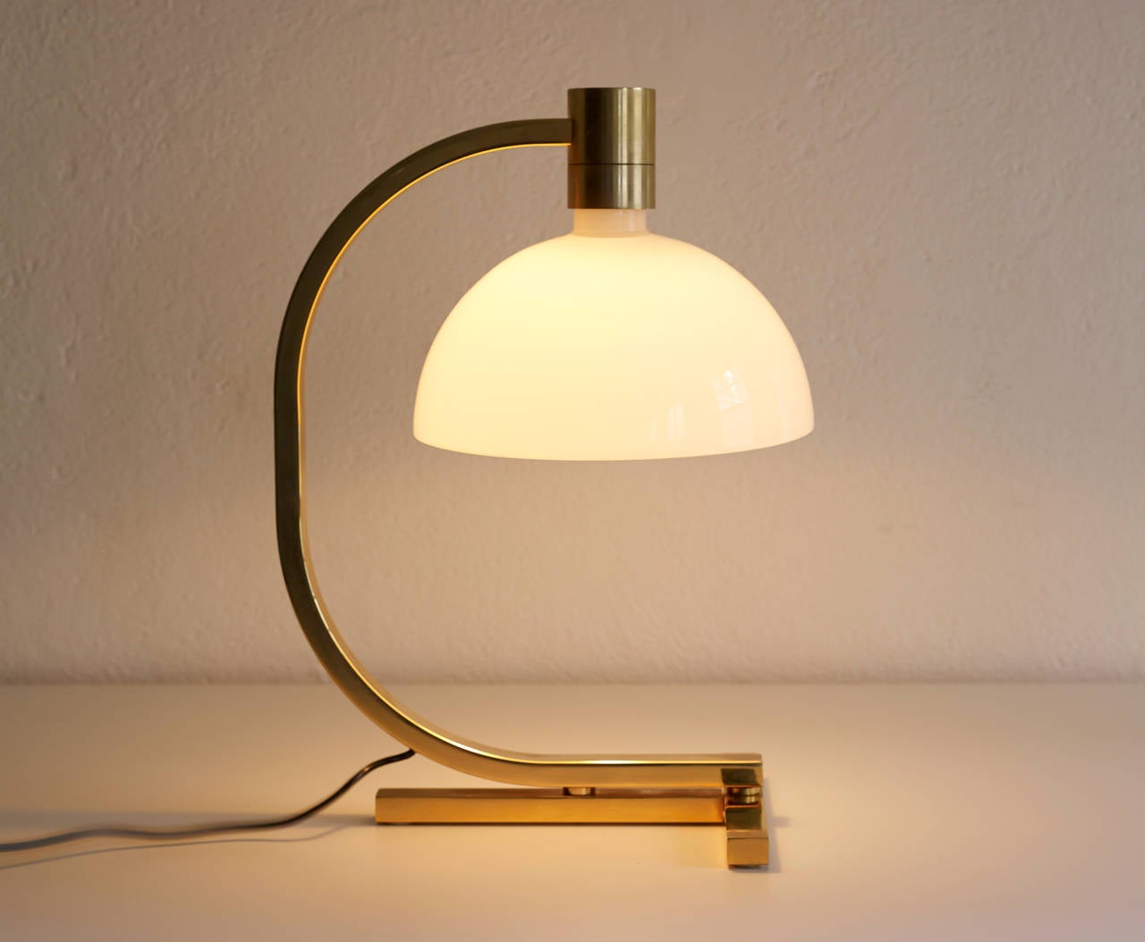 Italian Franco Albini AS1C table lamp for Sirrah, Italy