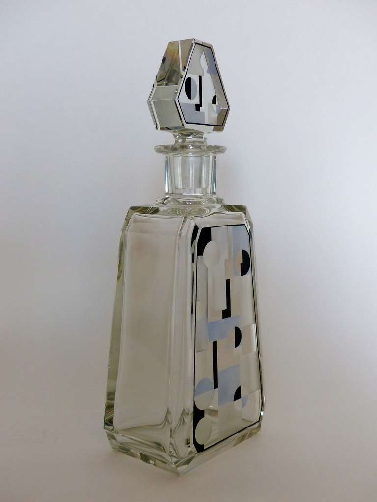Decanter Art Deco Crystal In Excellent Condition In grand Lancy, CH