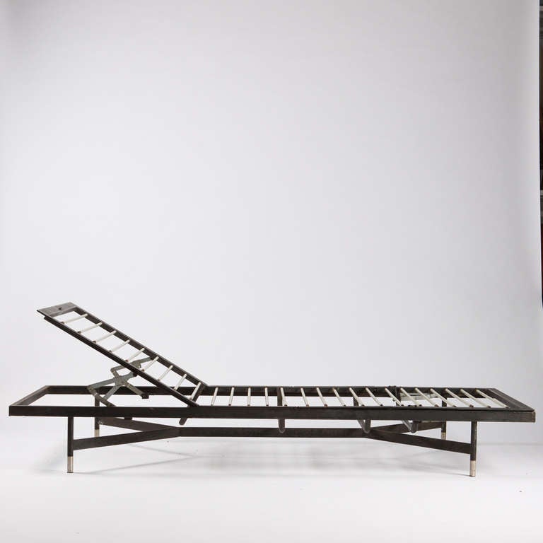 Adjustable Daybed in Steel by Ammannati & Vitelli for Rossi di Albizzate For Sale 1